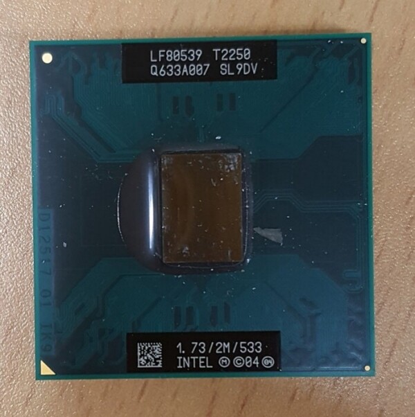 액정도매(LCD도매),CPU NT 인텔 코어듀오 T2250 2M 1.73GHz 533MHz SL9DV