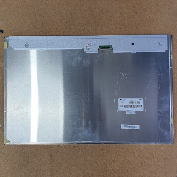 액정도매(LCD도매),LTM240CL01  30p 접는타입 4p 삼성 LED 6P 단자
