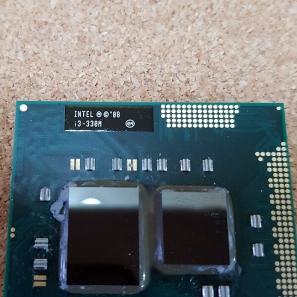 액정도매(LCD도매),CPU NT Intel i3-330M SLBND(2.13G 3M) rPGA988B 중고