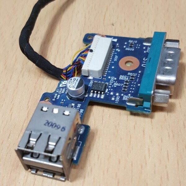 액정도매(LCD도매),USB VGA 소켓보드 삼성 P560(중고) BA92-04956A USB보드중고